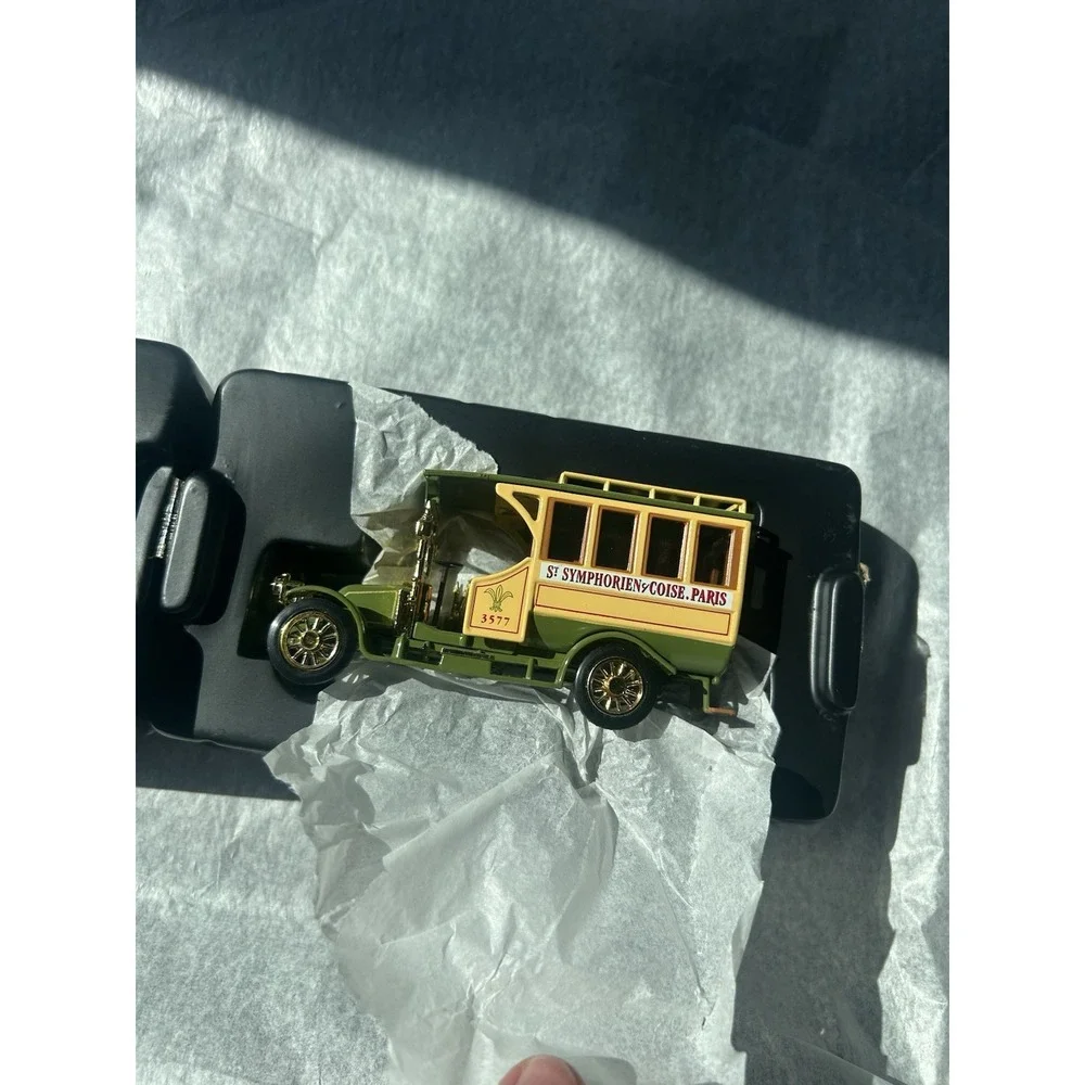 1/43 SCALE MATCHBOX YESTERYEAR 1910 RENAULT MOTOR BUS YET06-M